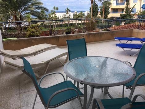King'S Palace - Spacious 2 Bed, 2 Bath With Sea And Pool Views Pafos Exterior foto