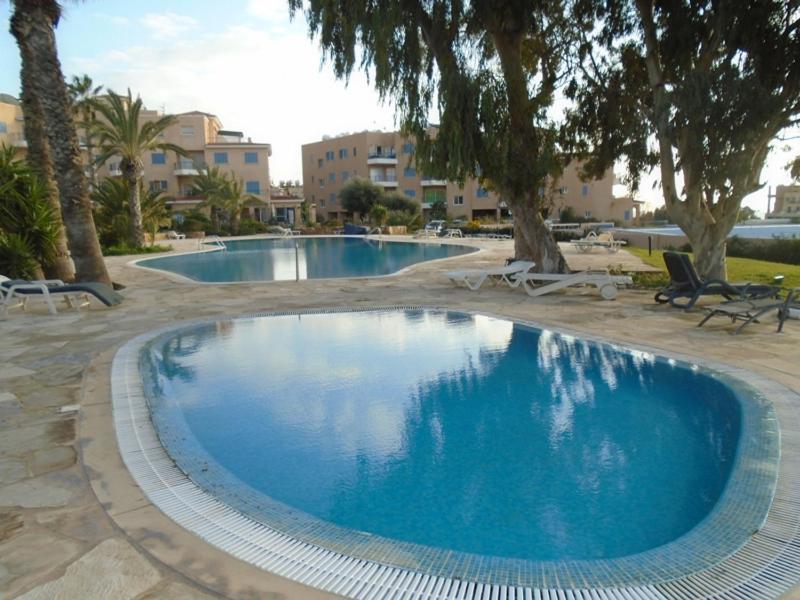 King'S Palace - Spacious 2 Bed, 2 Bath With Sea And Pool Views Pafos Exterior foto